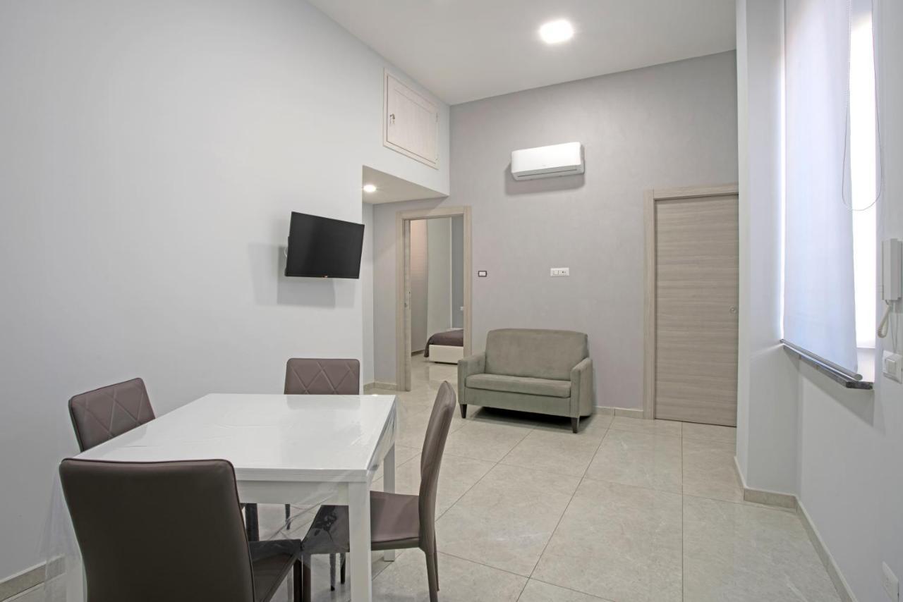 Giovi'S Apartments Castellammare di Stabia Εξωτερικό φωτογραφία