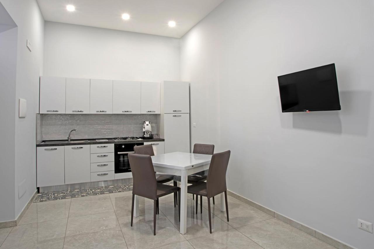 Giovi'S Apartments Castellammare di Stabia Εξωτερικό φωτογραφία