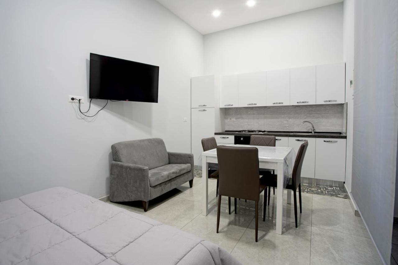 Giovi'S Apartments Castellammare di Stabia Εξωτερικό φωτογραφία
