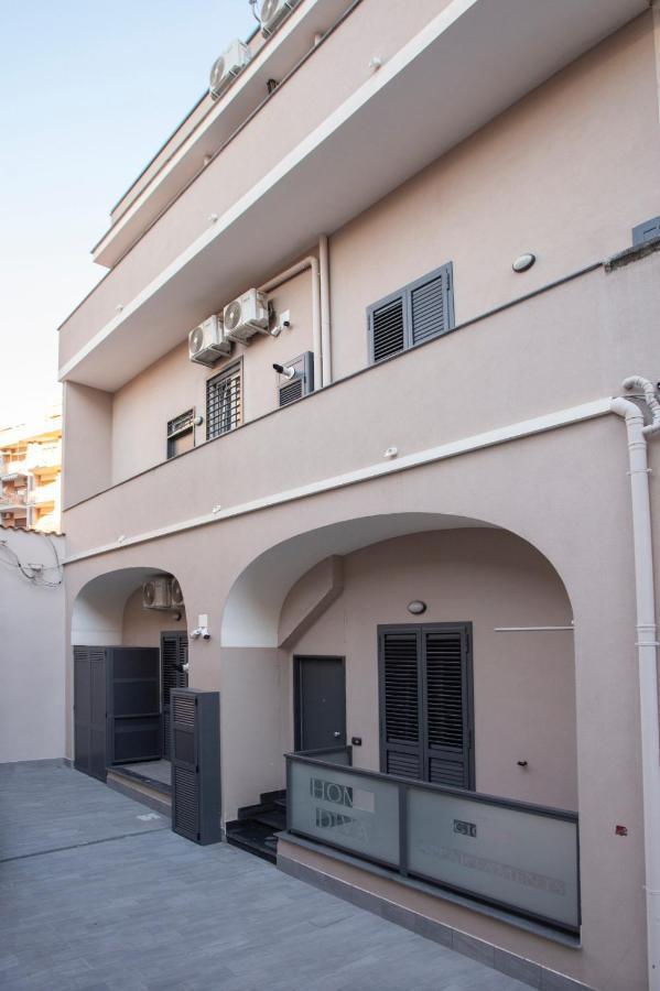 Giovi'S Apartments Castellammare di Stabia Εξωτερικό φωτογραφία