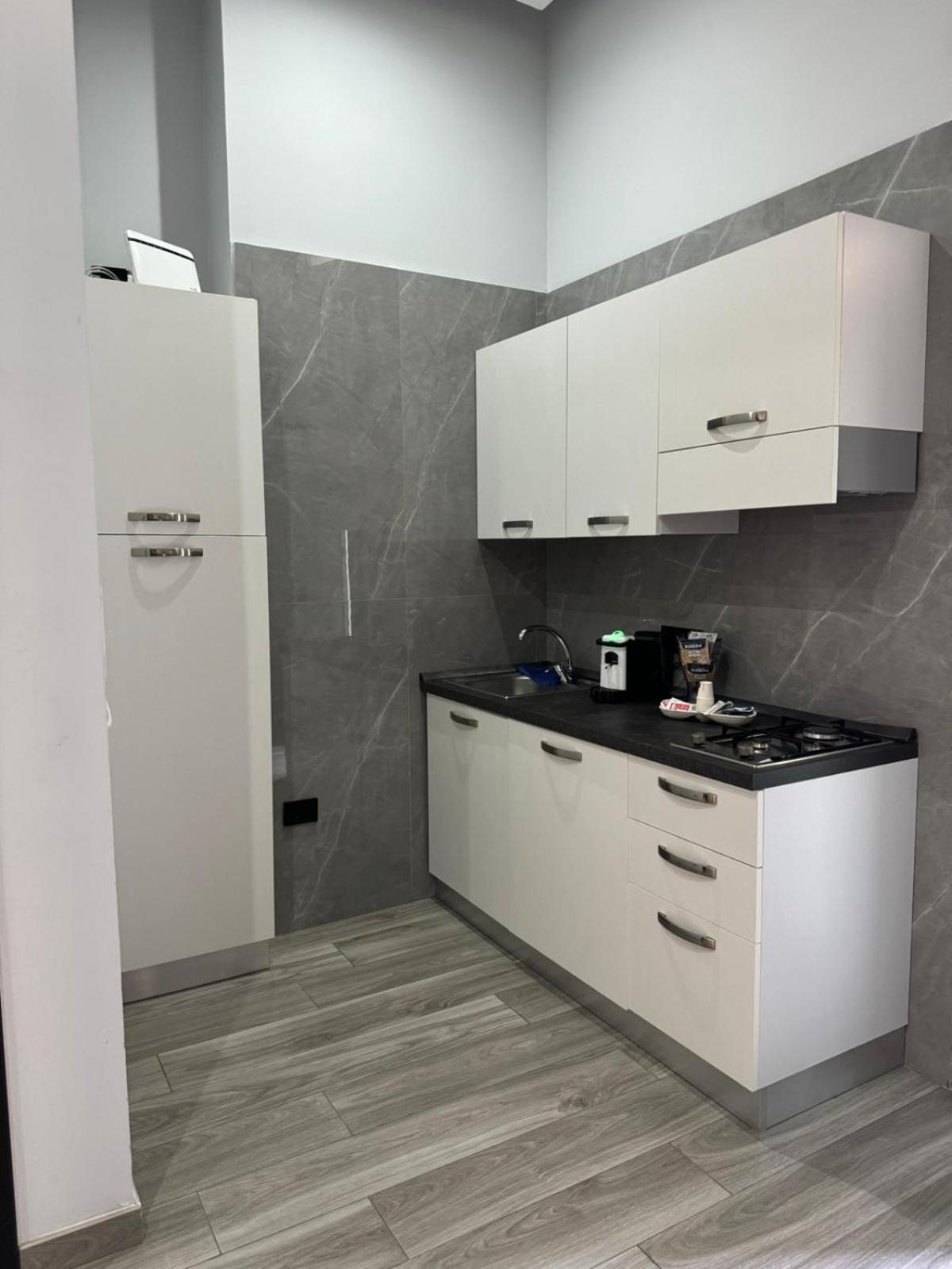 Giovi'S Apartments Castellammare di Stabia Εξωτερικό φωτογραφία