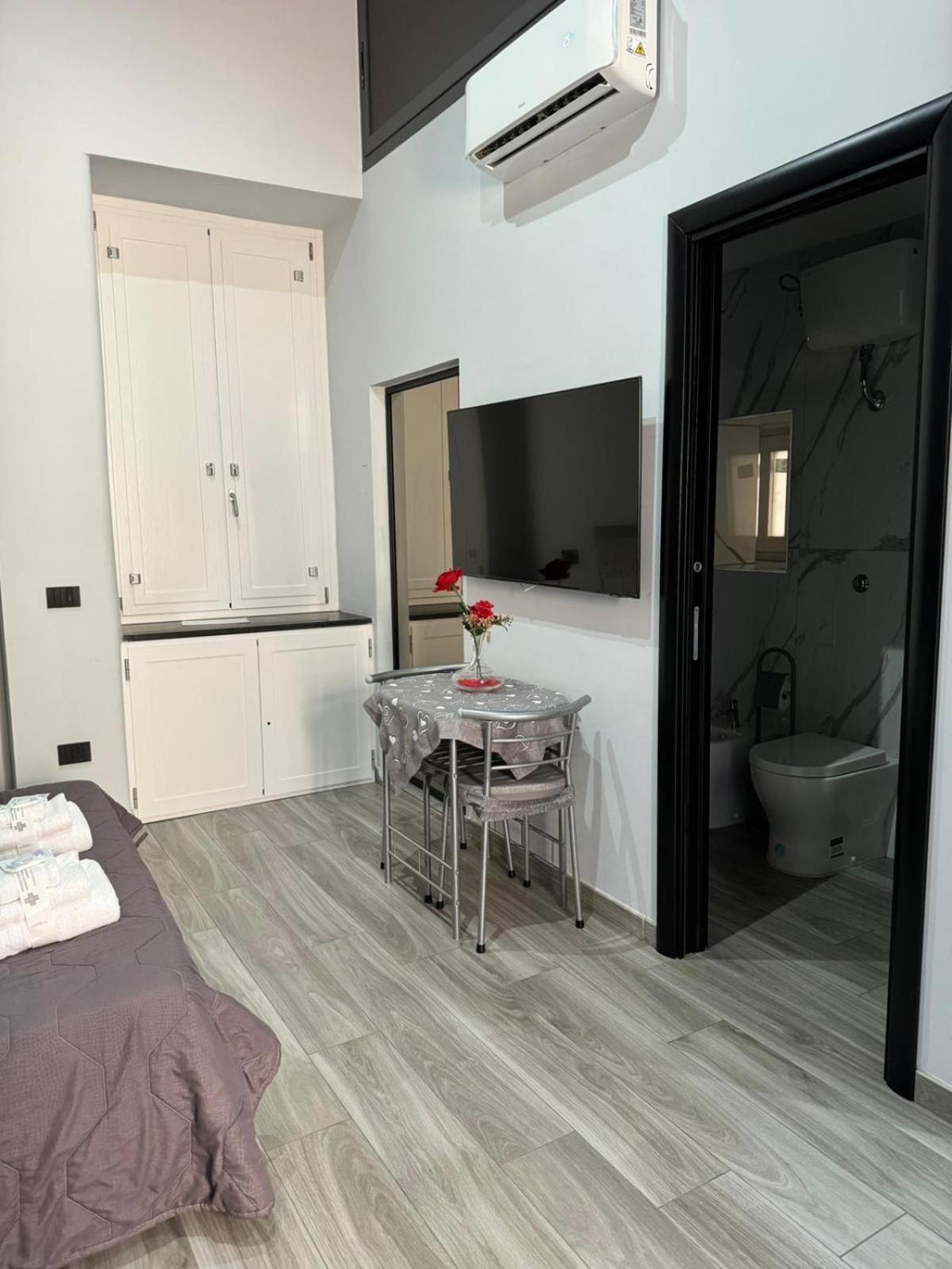 Giovi'S Apartments Castellammare di Stabia Εξωτερικό φωτογραφία