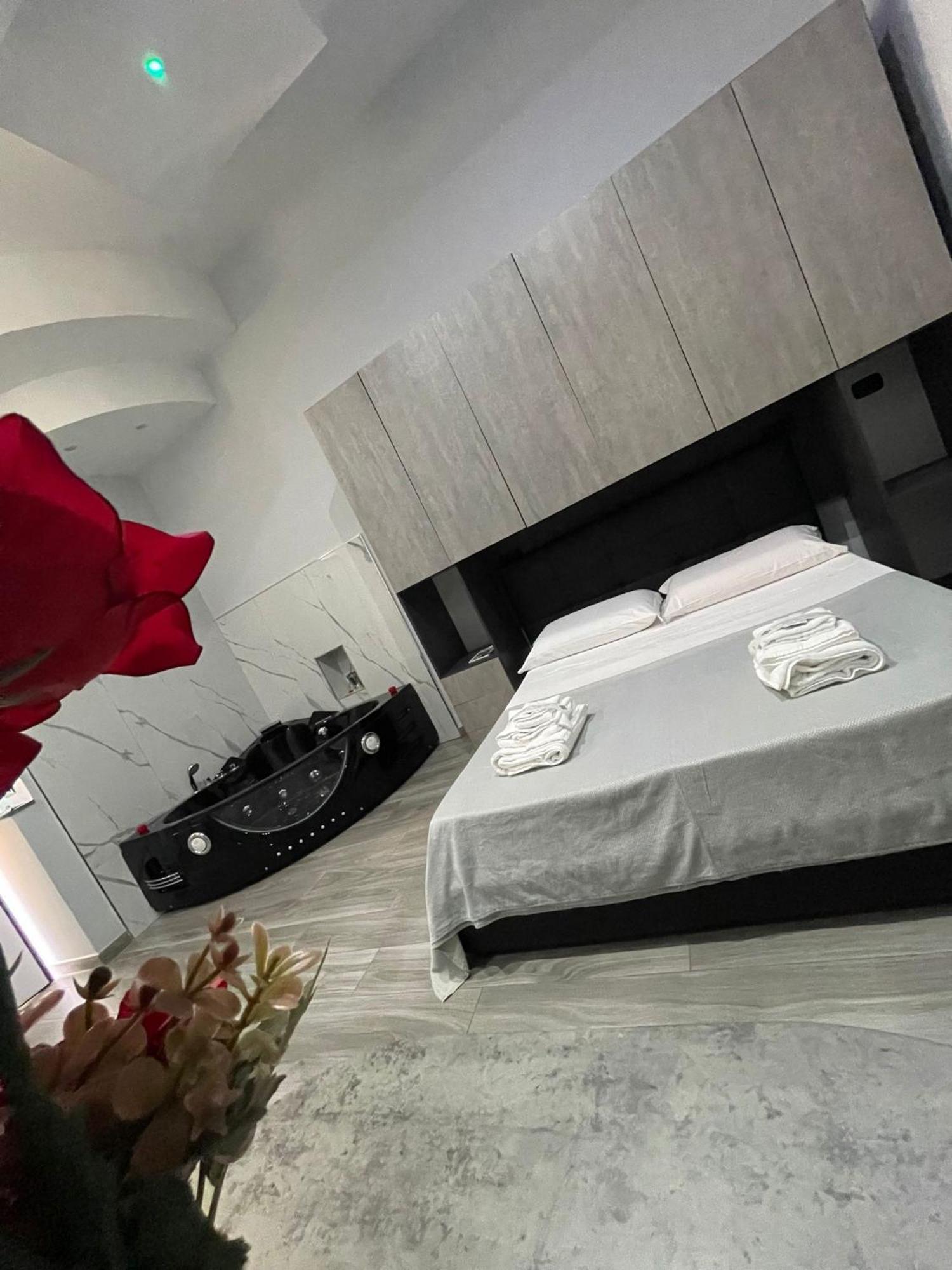Giovi'S Apartments Castellammare di Stabia Εξωτερικό φωτογραφία